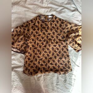 Chloé Beige Paisley Print Blouse Flowy Sleeve Lightweight Top Back Zip Size 36